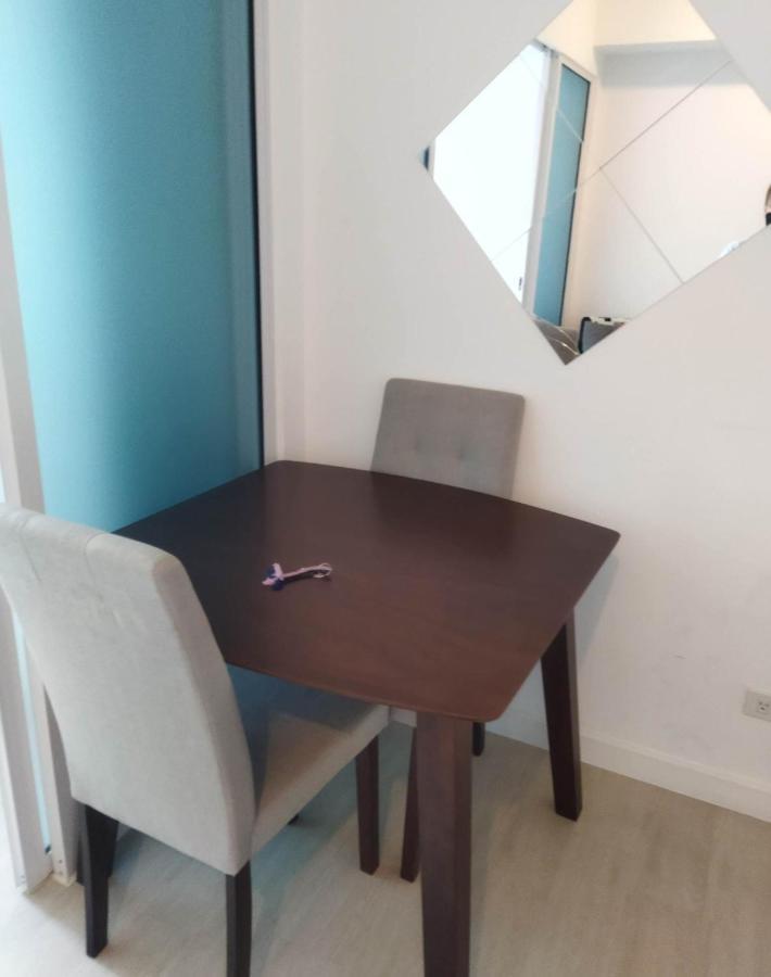 Home At Sm Bicutan Manila Exterior photo